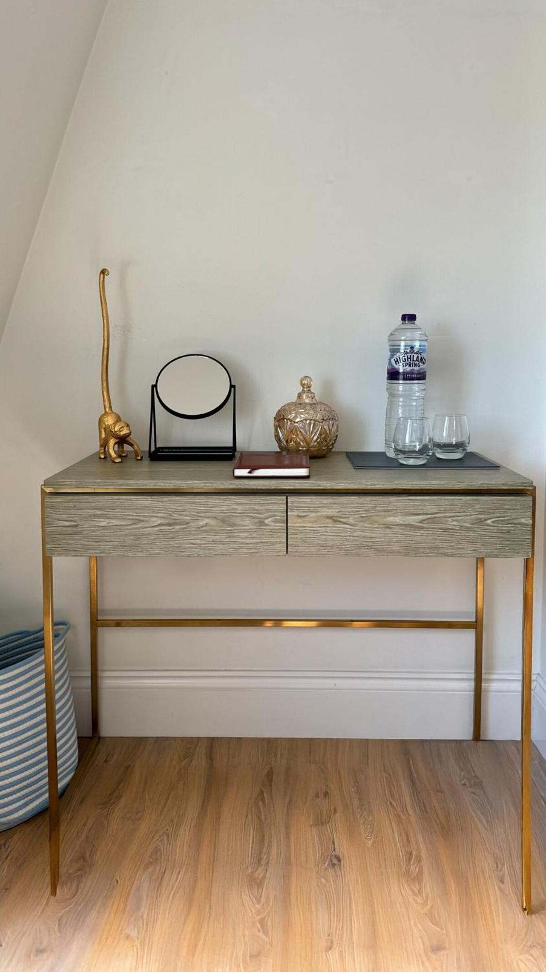 Spacious Guest - En-suite - - Calm View Apartment London